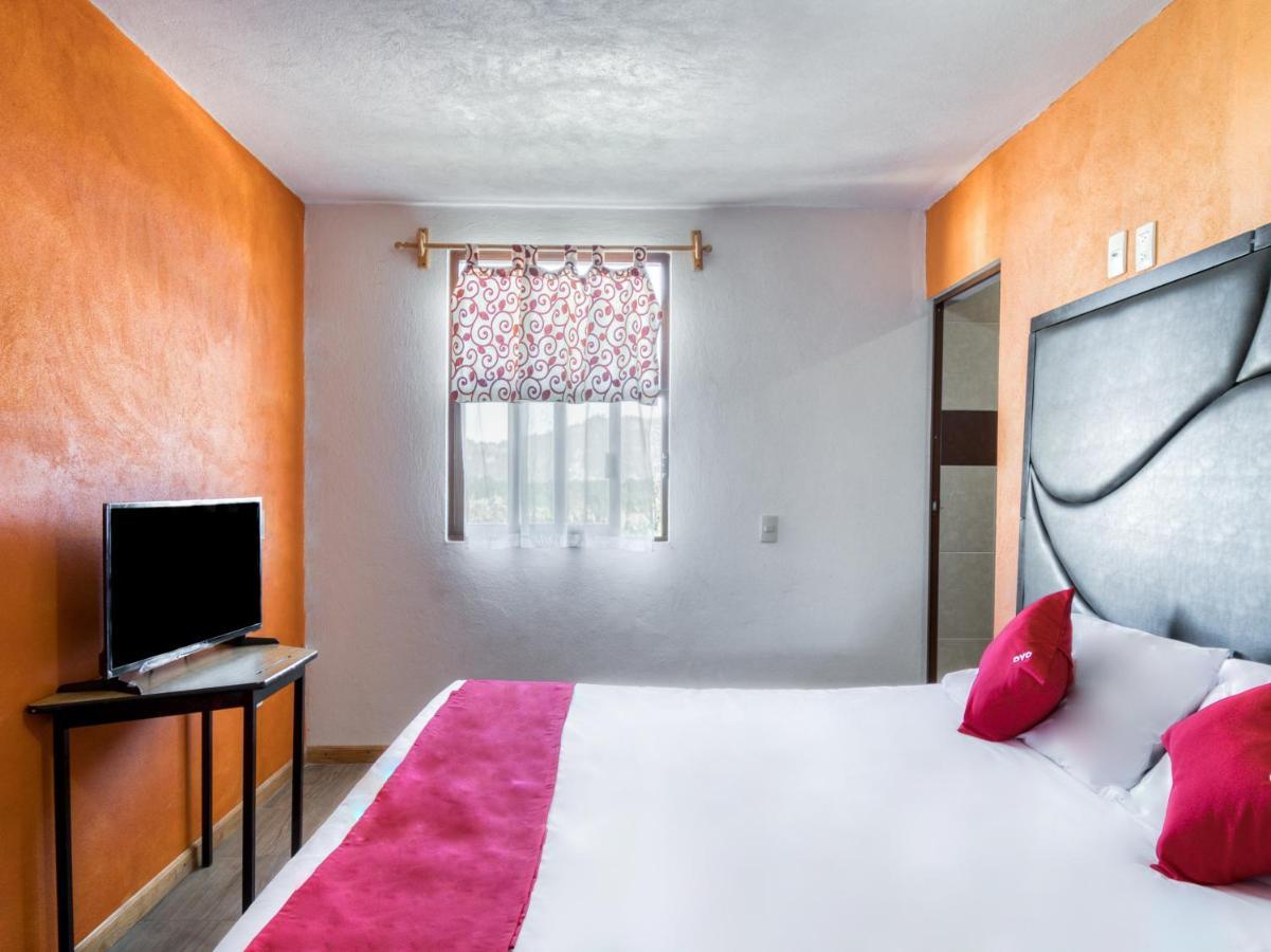 Hotel Vista Markes Zacatlán Exteriör bild